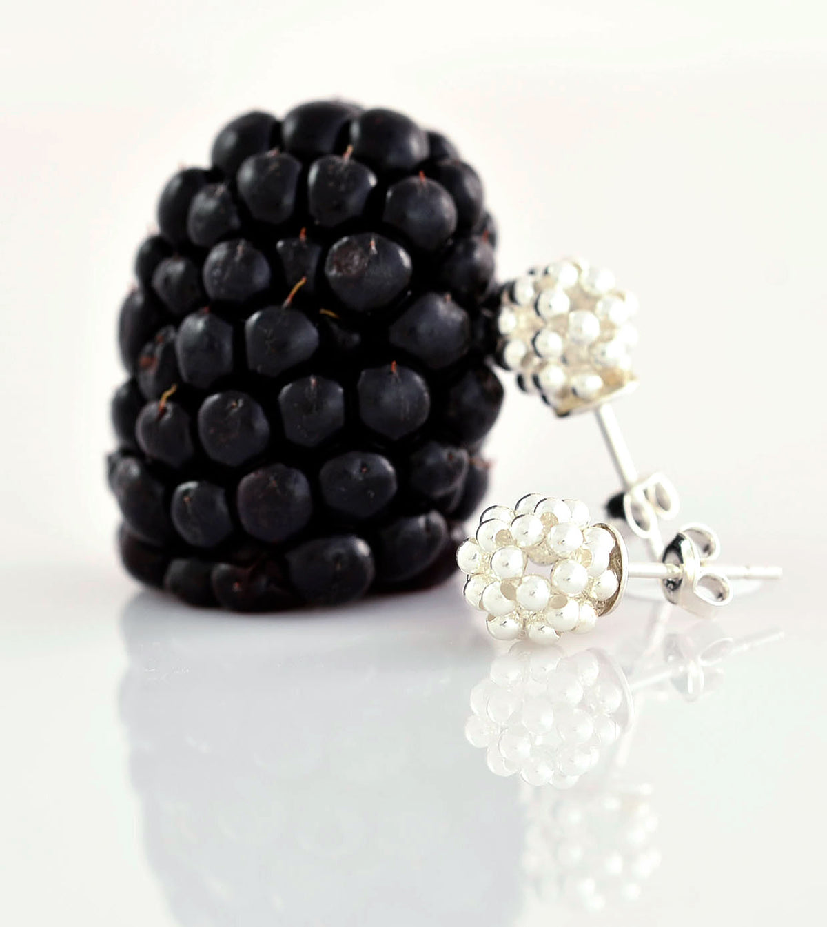 náušnice Silver Berries Minimal small