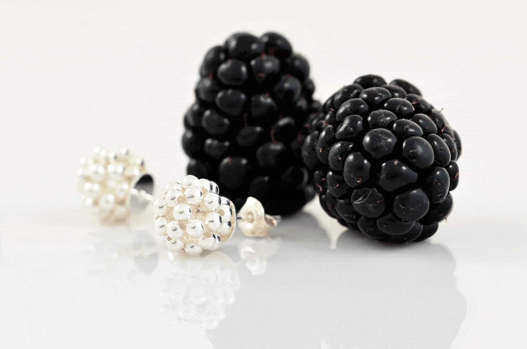 náušnice Silver Berries Minimal small